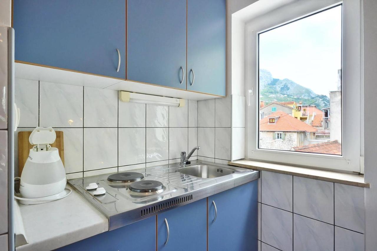 Omis - Michy Apartments Екстер'єр фото